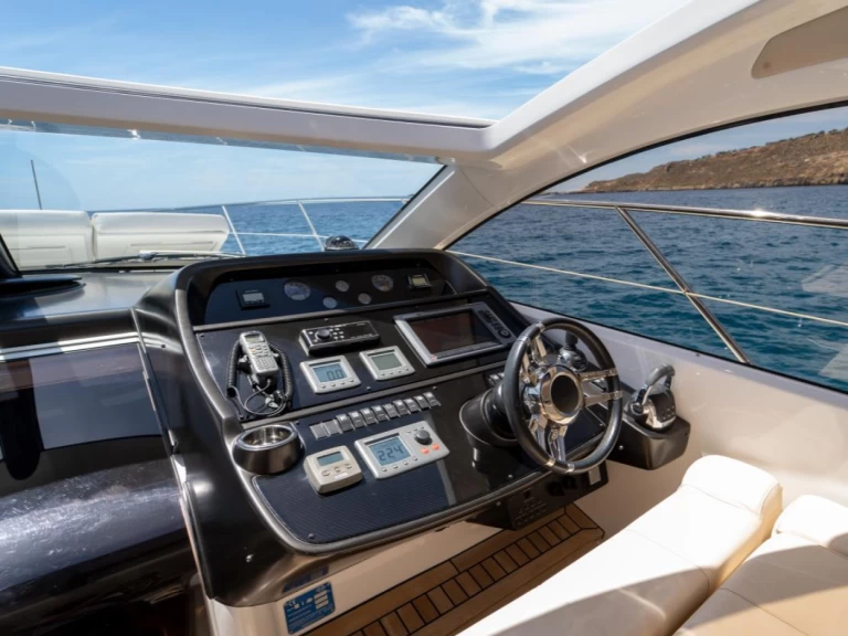 Hire Motorboat with or without skipper Sunseeker Golfe-Juan