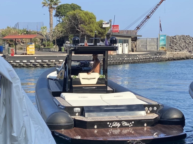 Hire RIB with or without skipper Magazzu Catania