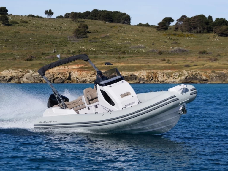  Italboats Predator 700 charter bareboat or skippered in  Pula