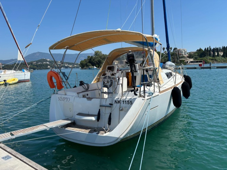 Yacht hire Gouvia cheap Sun Odyssey 33i