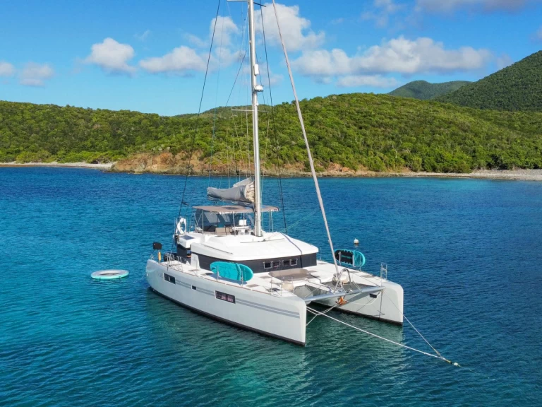 Charter a Lagoon SHANGRI LA   in British Virgin Islands (BVI) on Samboat