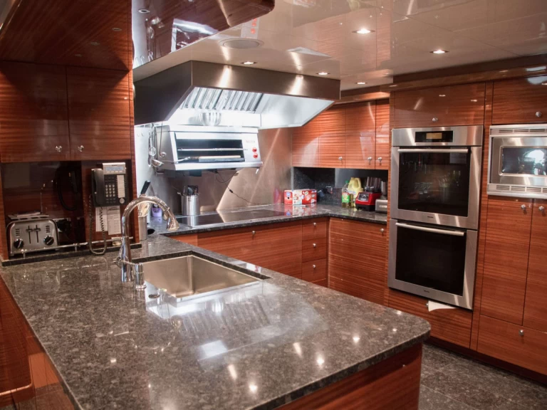 Hire Luxury Yacht with or without skipper Trinity Yachts Panama