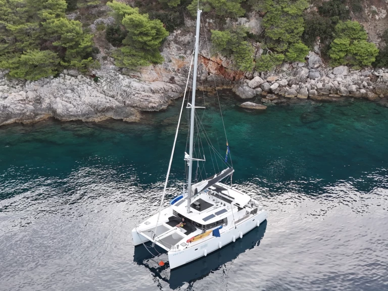 Hire Catamaran with or without skipper Lagoon Šibenik