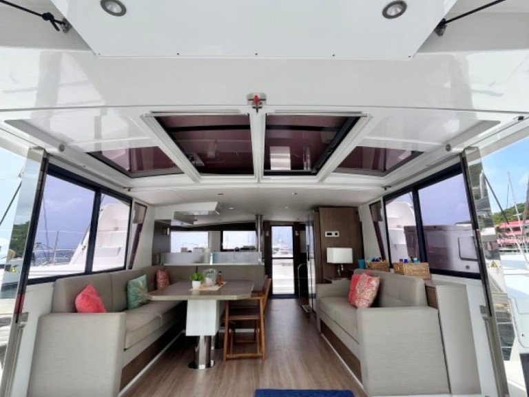 Yacht hire Parham Town cheap Bali 4.6