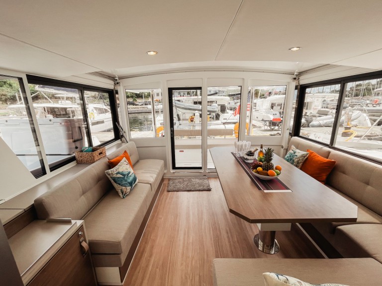 Hire Catamaran Bali with a boat licence