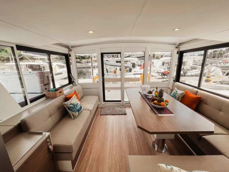 Hire Catamaran Bali with a boat licence