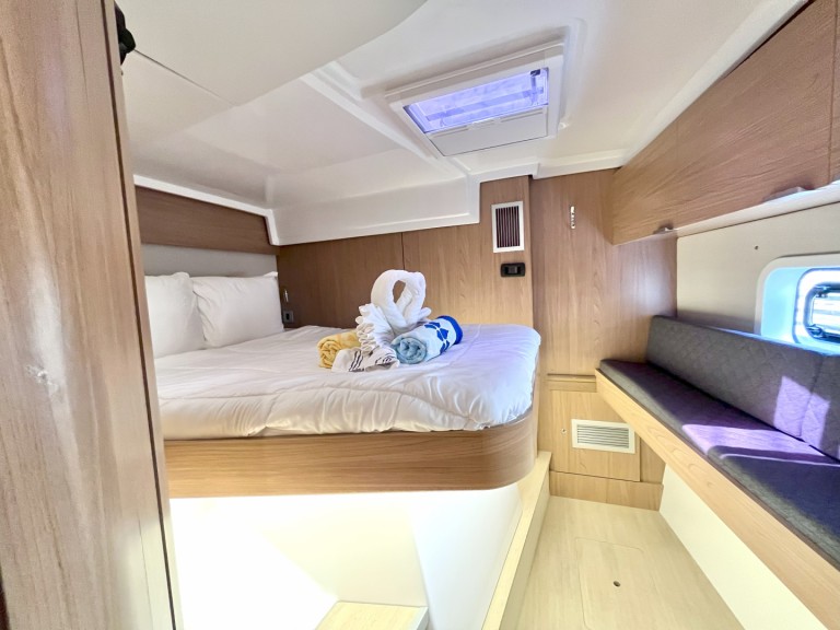 Hire Catamaran with or without skipper Bali Parham Town