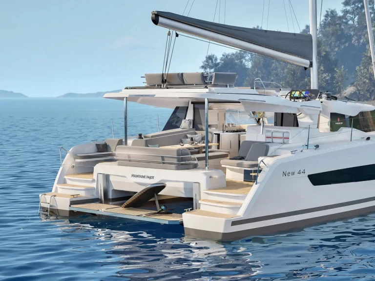 Catamaran hire in Parham Town - Fountaine Pajot Fountaine Pajot FP 44 Quatuor - 4 cab.
