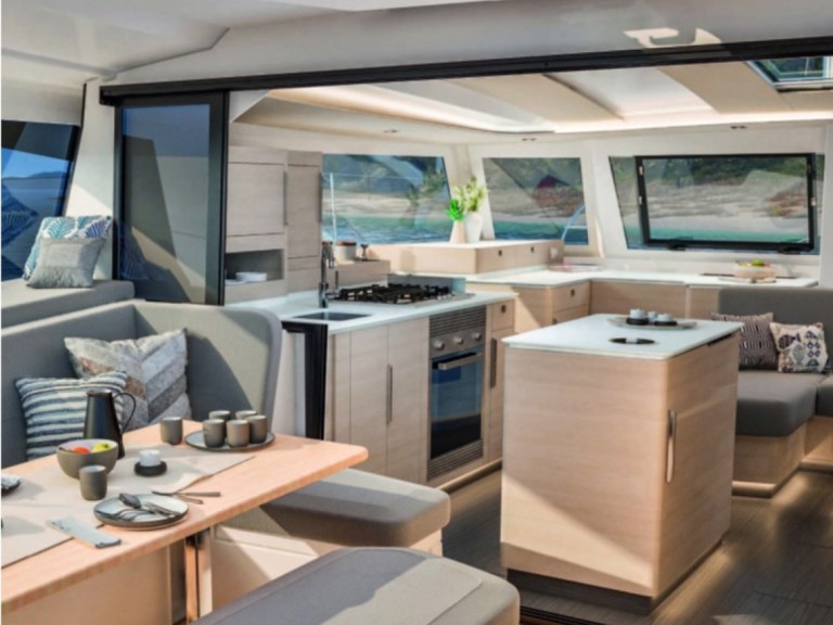 Hire Catamaran Fountaine Pajot with a boat licence