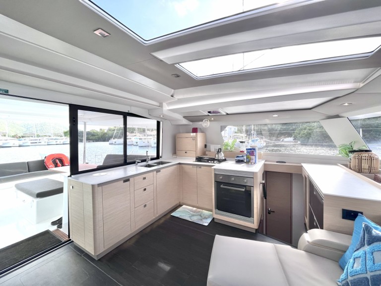 Charter a Fountaine Pajot Tanna 47 in Parham Town on Samboat