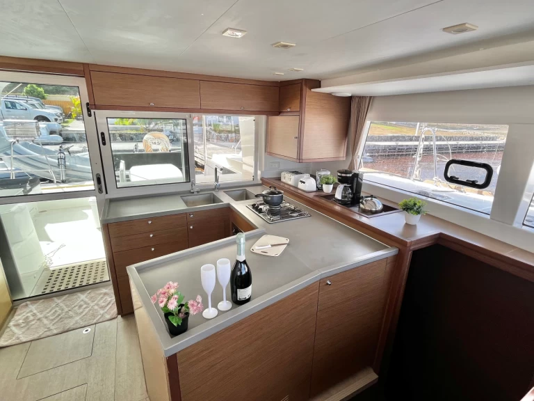 Yacht charter Parham Town - Lagoon Lagoon 450 on SamBoat