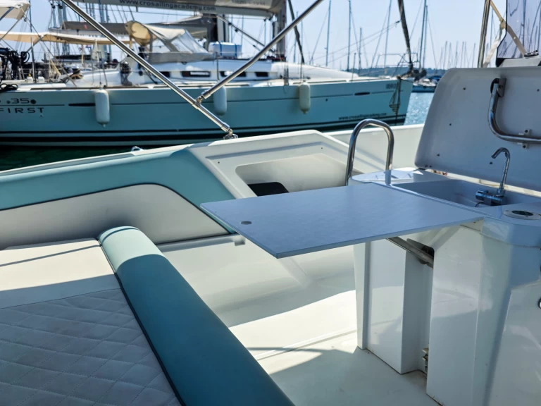 Hire Motorboat with or without skipper Salpa Pula