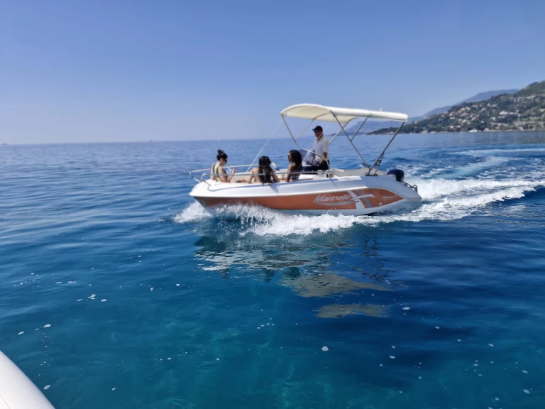 Motorboat to hire Ventimiglia at the best price