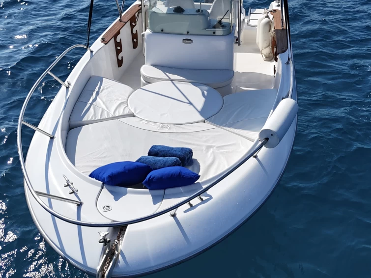 Hire a Sessa Marine Key Largo 22 Sant Antoni de Portmany