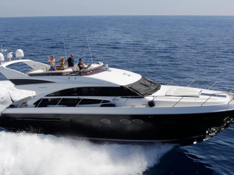 Hire Luxury Yacht with or without skipper Princess Beaulieu-sur-Mer