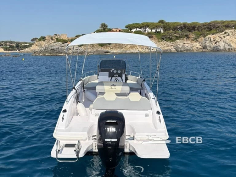 Charter a Marine MARINE 6.2 in Port de Palamós on Samboat