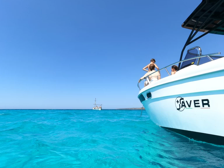 Charter a Saver 750WA in s'Estanyol de Migjorn on Samboat