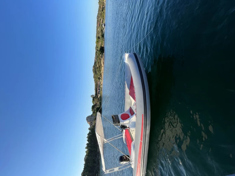 Hire a GTR MARE srl Levante ichnos Port of Cannigione