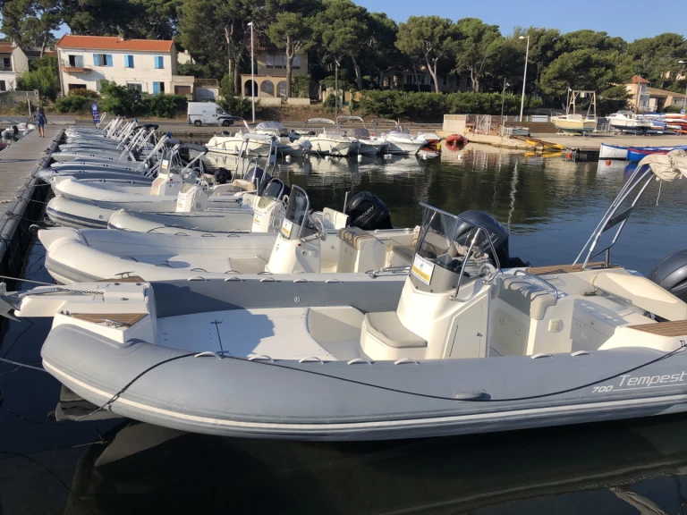 RIB hire in Six-Fours-les-Plages - Capelli Capelli 700
