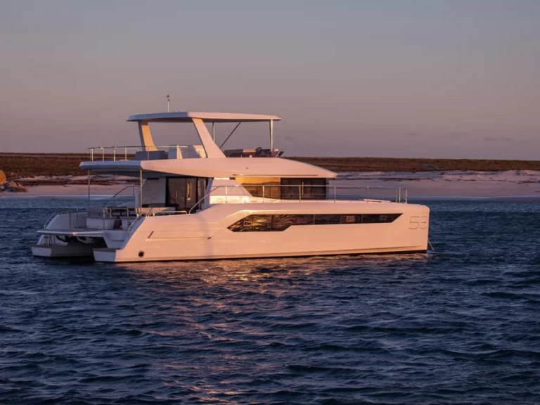 Hire Motorboat Leopard with a boat licence