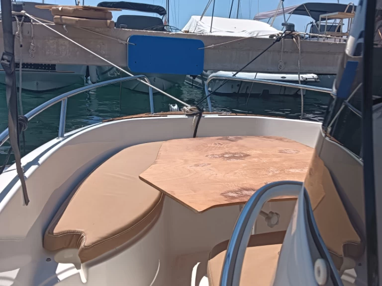 Motorboat to hire Altea at the best price