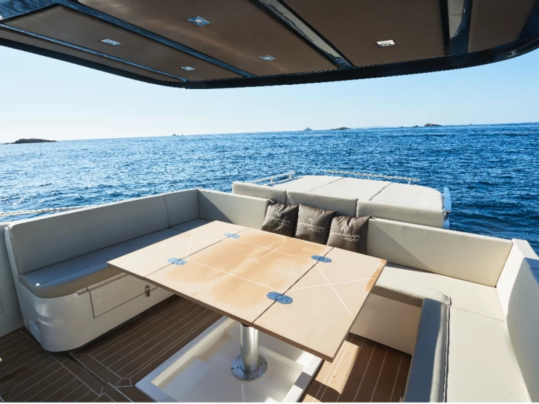 Charter a Nassima40 Nassima40 in Ibiza Town on Samboat