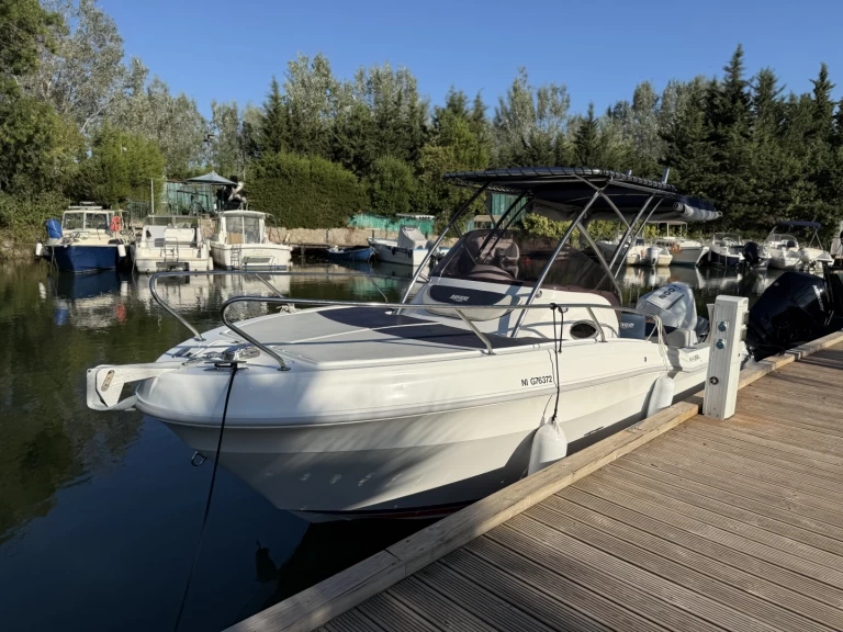 Hire Motorboat with or without skipper Ranieri Mandelieu-la-Napoule