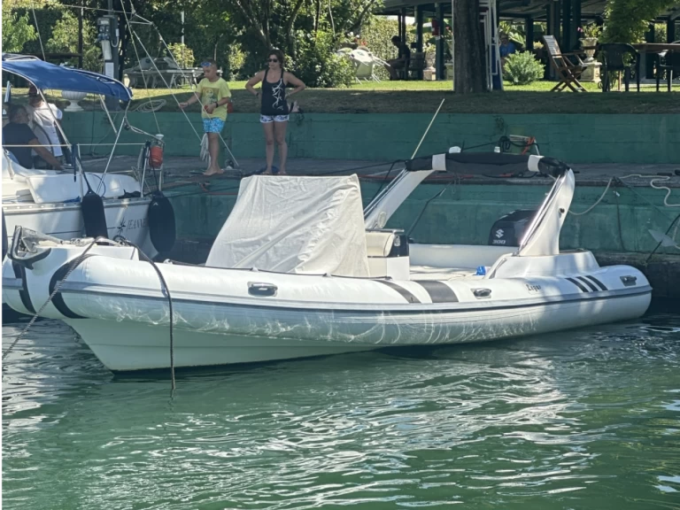 Hire RIB with or without skipper Legar Viareggio