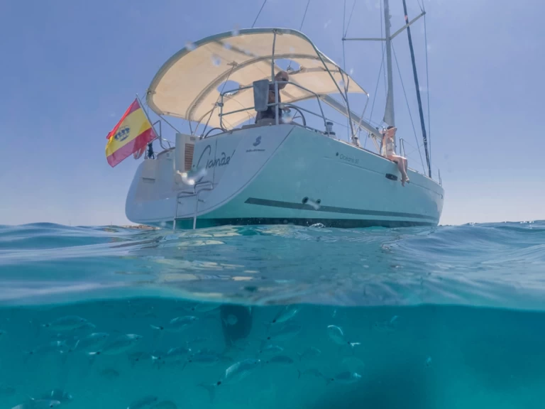 Hire Sailboat Bénéteau with a boat licence