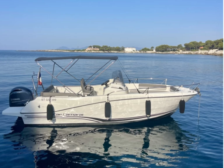 Hire a Jeanneau Cap Camarat 6.5 CC Serie 3 Antibes