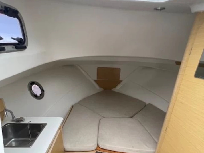 Bénéteau Flyer 750 Sun Deck Rubis charter bareboat or skippered in  Antibes