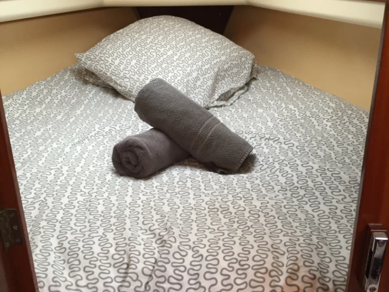 Hire Sailboat with or without skipper Dufour Porquerolles