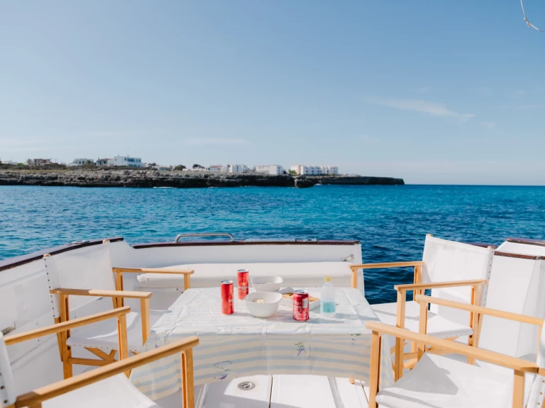 Hire Motorboat with or without skipper ASTINOR Port de Ciudadella