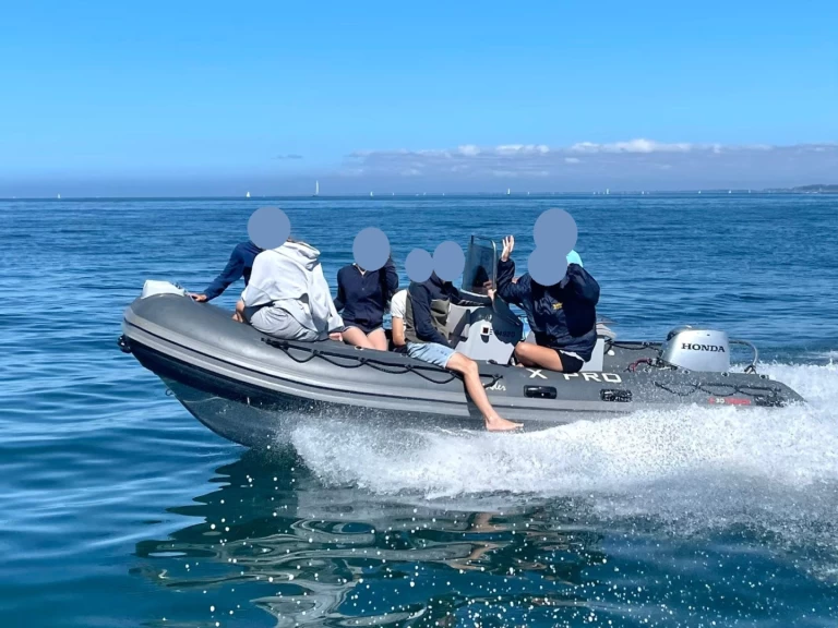 RIB to hire Locmiquélic at the best price