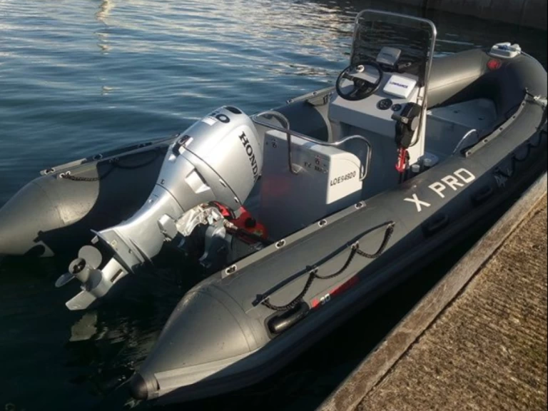 Yacht charter Locmiquélic - 3D Tender X Pro 535 on SamBoat