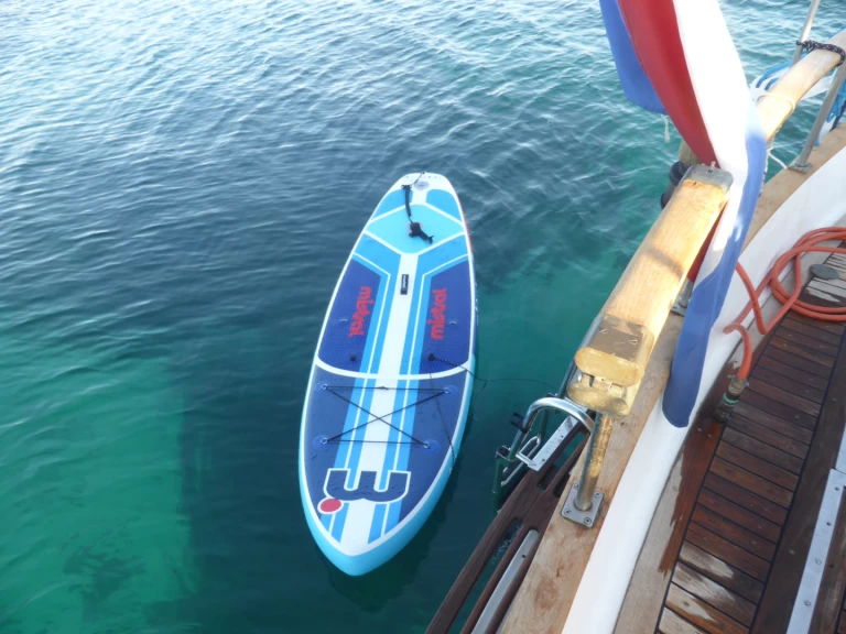 Hire Motorboat with or without skipper eurobanker Figari