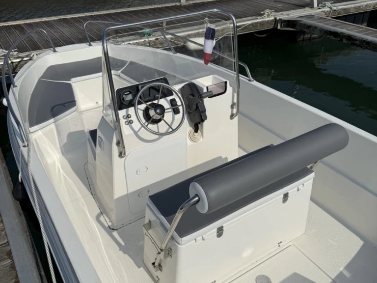 Hire Motorboat with or without skipper Pacific Craft Anglet