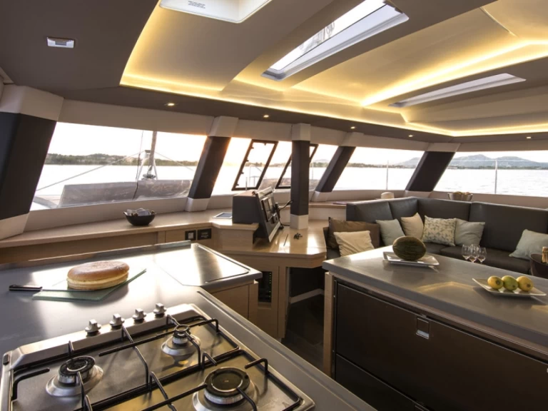 Catamaran to hire Seget Donji at the best price