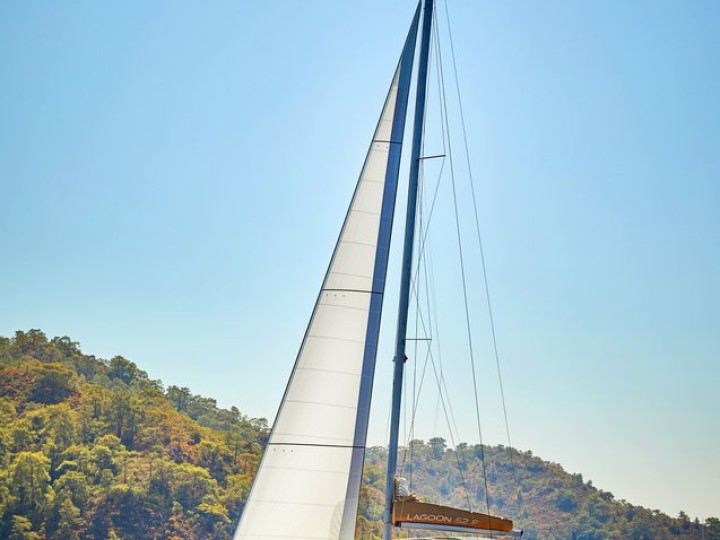 Hire Catamaran with or without skipper Lagoon Fethiye
