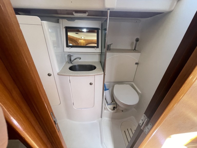 Hire a Jeanneau Sun Odyssey 49 Paros (Island)
