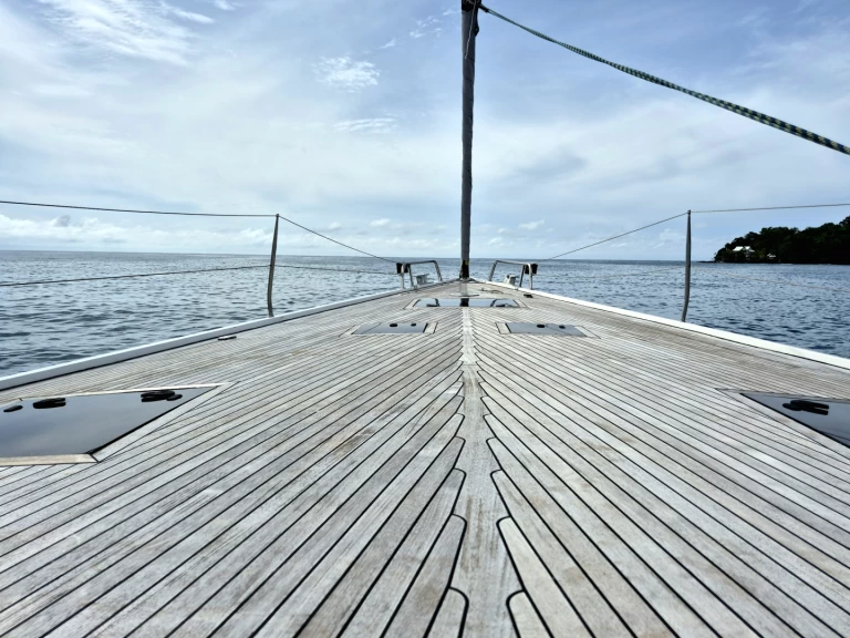 Yacht hire Puerto Lindo cheap Hanse 630e