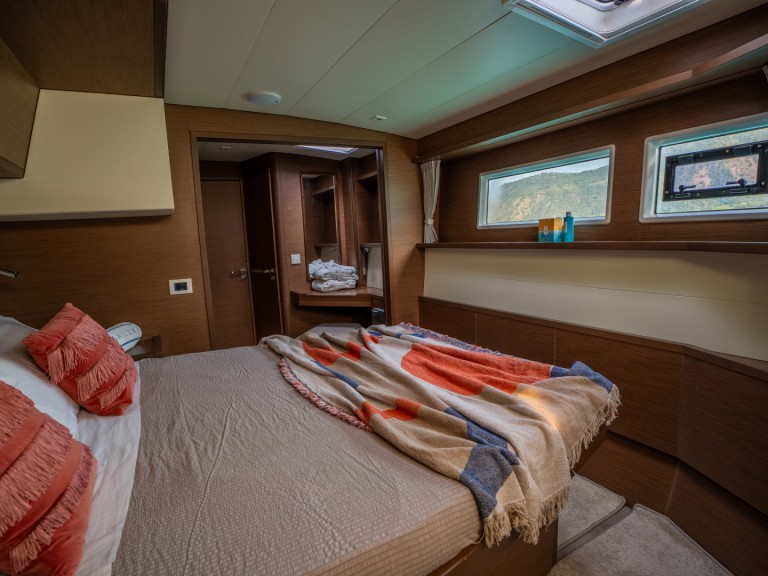 Catamaran to hire Olbia at the best price