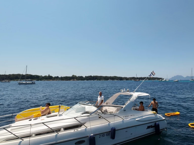 Hire a Windy Grand Mistral 37 Cannes