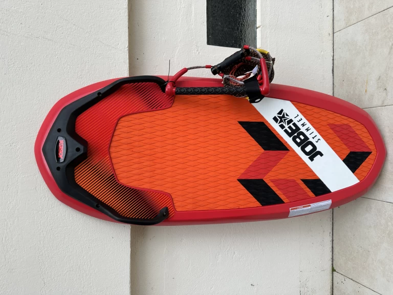 Hire RIB Bombard with a boat licence