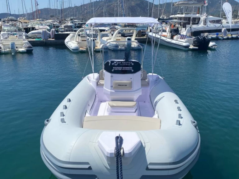 Charter a Italboats Predator 599 AS in Villasimius on Samboat