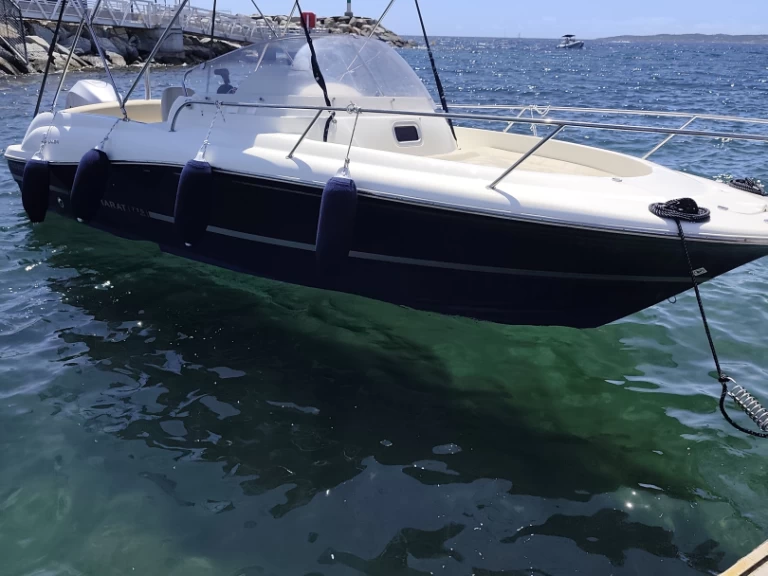 Jeanneau Cap Camarat 7.15 WA charter bareboat or skippered in  Les Issambres