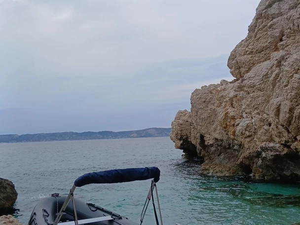 Hire a X-Pro X pro 430 Marseille