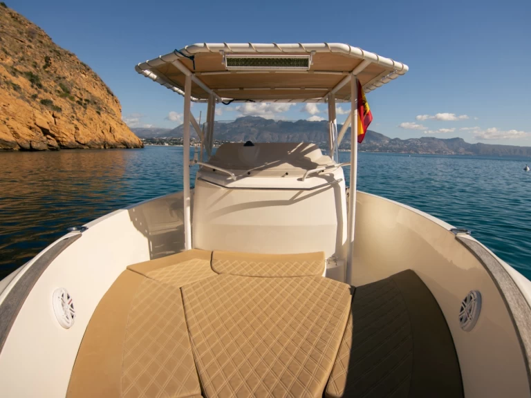 Charter a Jeanneau Cap Camarat 7.5 CC in Altea on Samboat