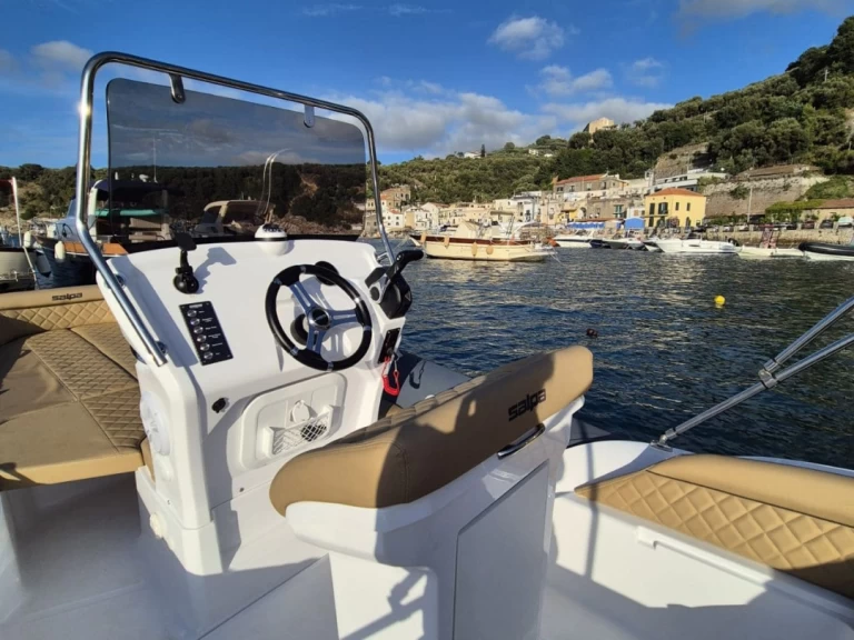Yacht charter Sorrento - Salpa Salpa Soleil 18 on SamBoat