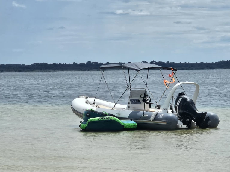 Hire RIB with or without skipper Zodiac Biscarrosse